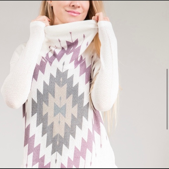 Cowl Turtle Neck Aztec Hi/Lo Sides Sweater - Picture 4 of 8